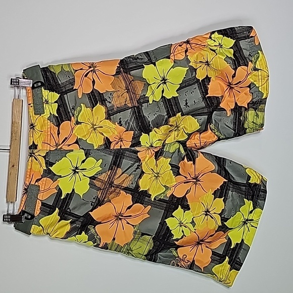 Ocean Earth small orange and yellow swim shorts - Picture 4 of 6